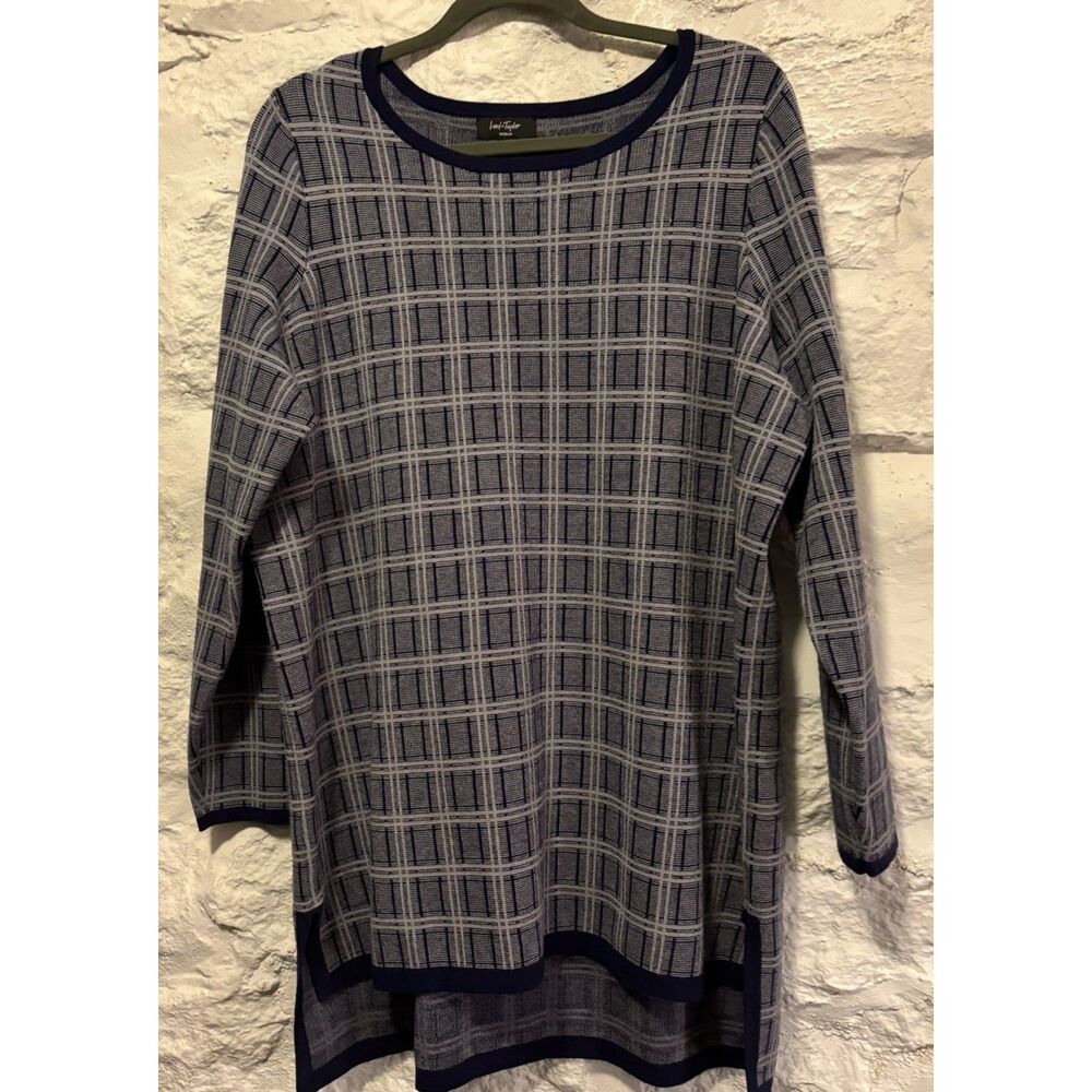Lord & Taylor Tunic Sweater Navy/White Plaid 1X Asymmetric Hem
